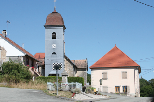 CroseyleGrand (25340) , Canton de CroseyleGrand, Le Doubs, La route
