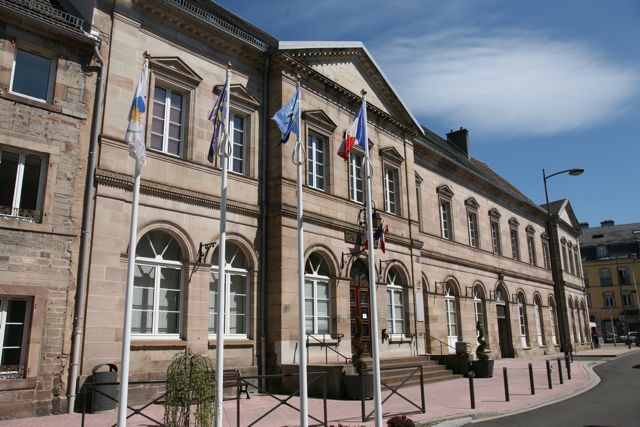 Chaîne de puissance élastique orthodontique dentaire avec matériau
