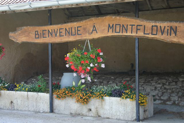 Montflovin (25650) , Canton de Montflovin, Le Doubs, La route des communes