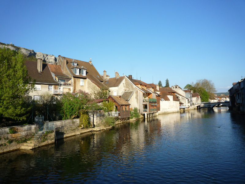 Ornans (25290) , Canton d'Ornans, Le Doubs, La route des communes